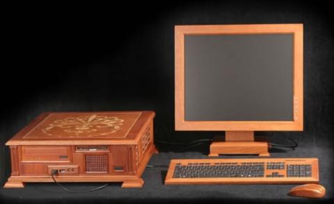 computador de madeira