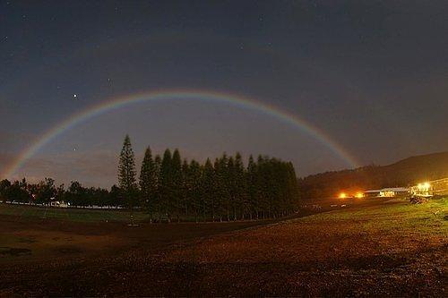 arco iris lunar