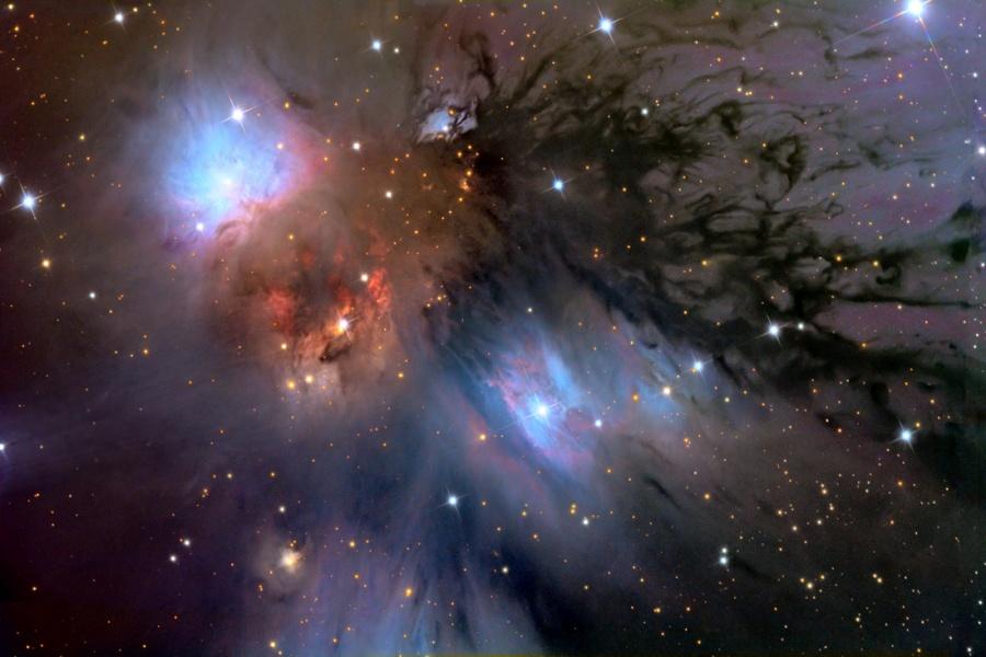 Estrutura Cúbica Gigante Em Ambência Nebulosa E Vapor Que Atravessa  Aberturas Multidimensionais. Foto de Stock - Imagem de perspectiva,  fortaleza: 245865342
