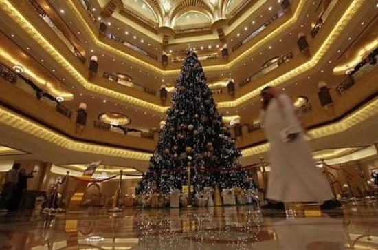 A árvore de Natal mais cara do mundo custa 11 milhões de dólares!