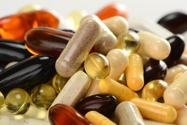 High-dose-vitamin-supplements-may-reduce-lifespan-by-up-to-a-quarter-Animal-data