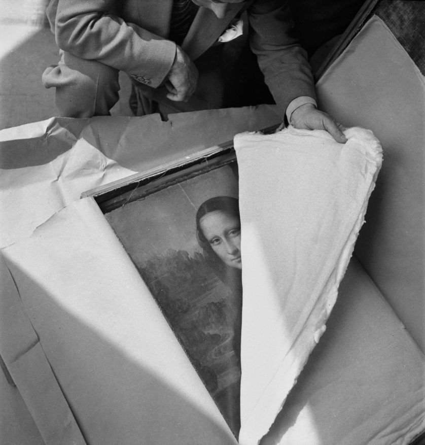 A Mona Lisa de Da Vinci é devolvida ao Louvre após a Segunda Guerra Mundial