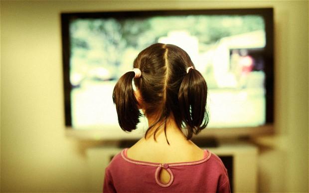 mitos corpo humano assistir tv perto