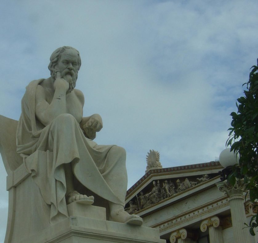 Estátua de Sócrates em Atenas