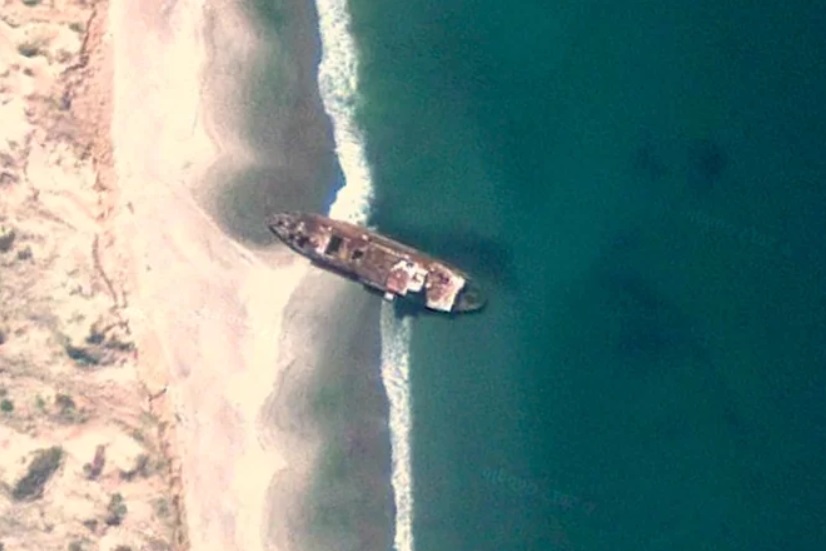 naufragios-navios-naufragados-google-earth-17.jpg