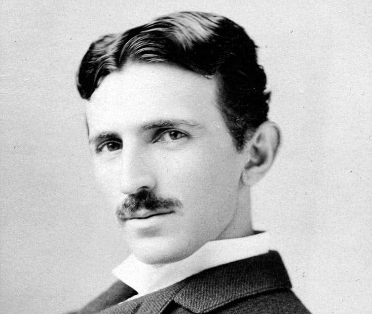 Nikola Tesla, empresário elétrico, por volta de 1893