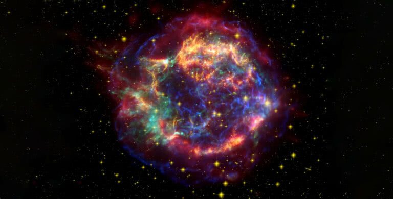 A Terra atravessa uma supernova que pode ser como a Cassiopéia A